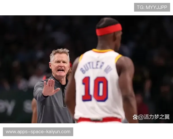 库里中路干拔入网，勇士稳稳压制对手